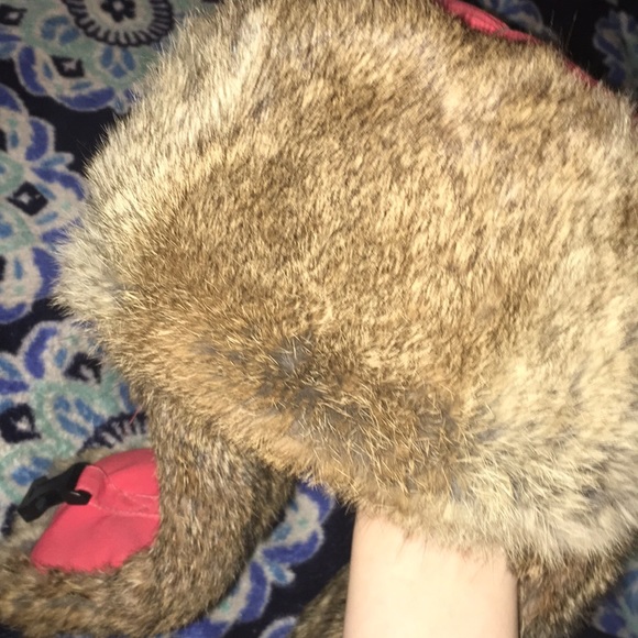 Fuzzy winter hat - Picture 2 of 3